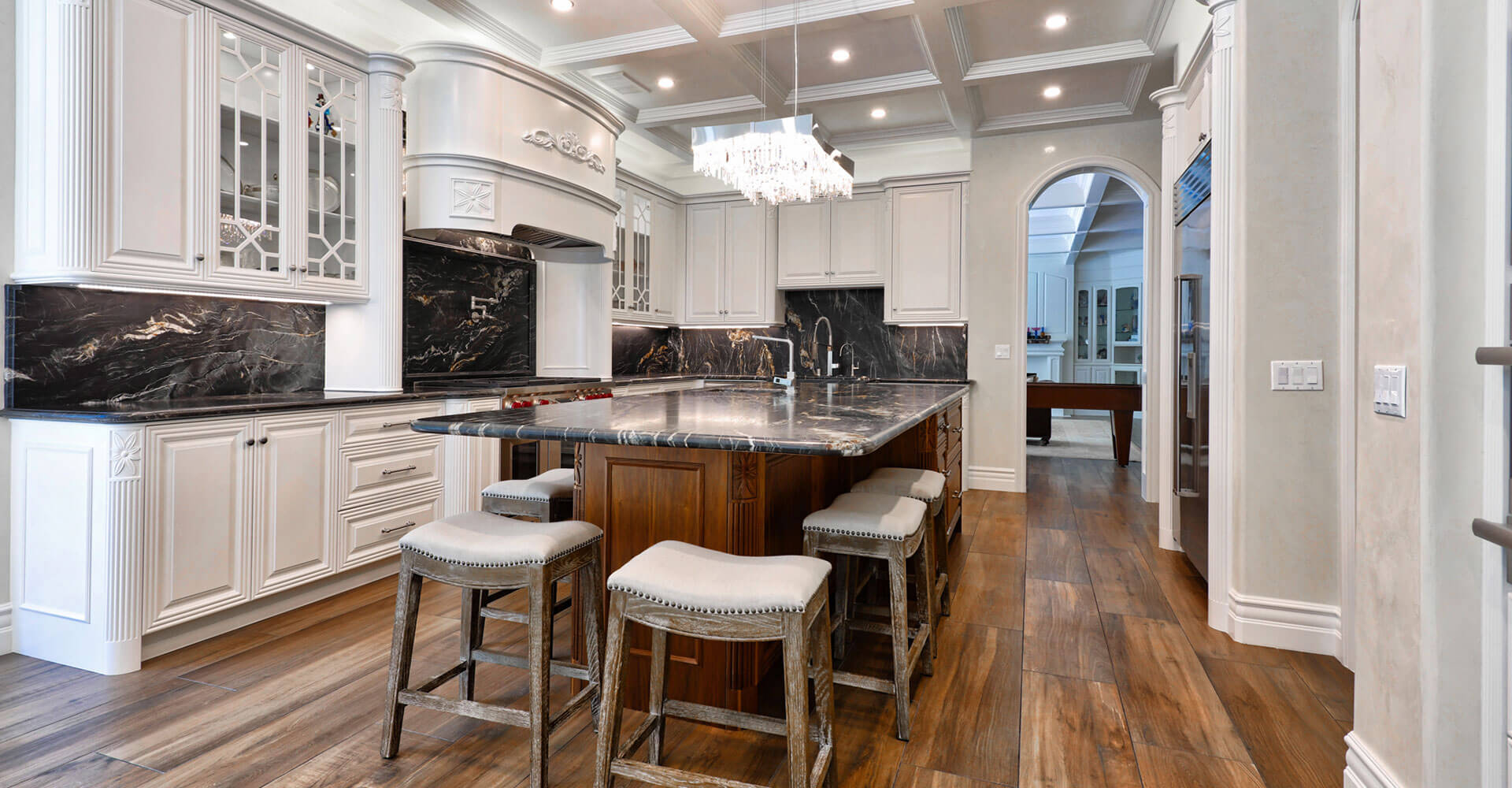 Fitucci Custom Kitchen Cabinets In Los Angeles